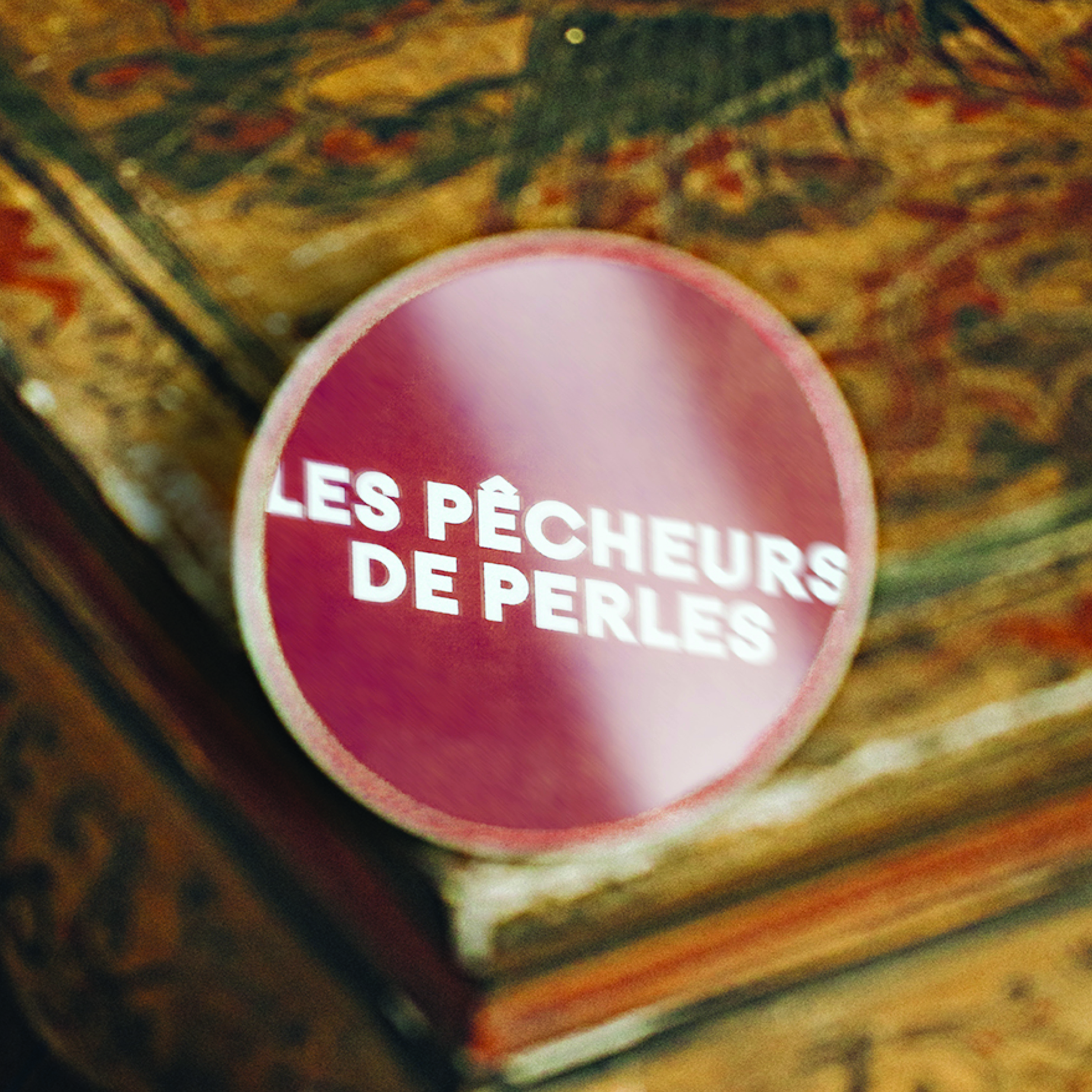 Pêcheurs de perles © Romain Bassenne / Atelier Marge Design